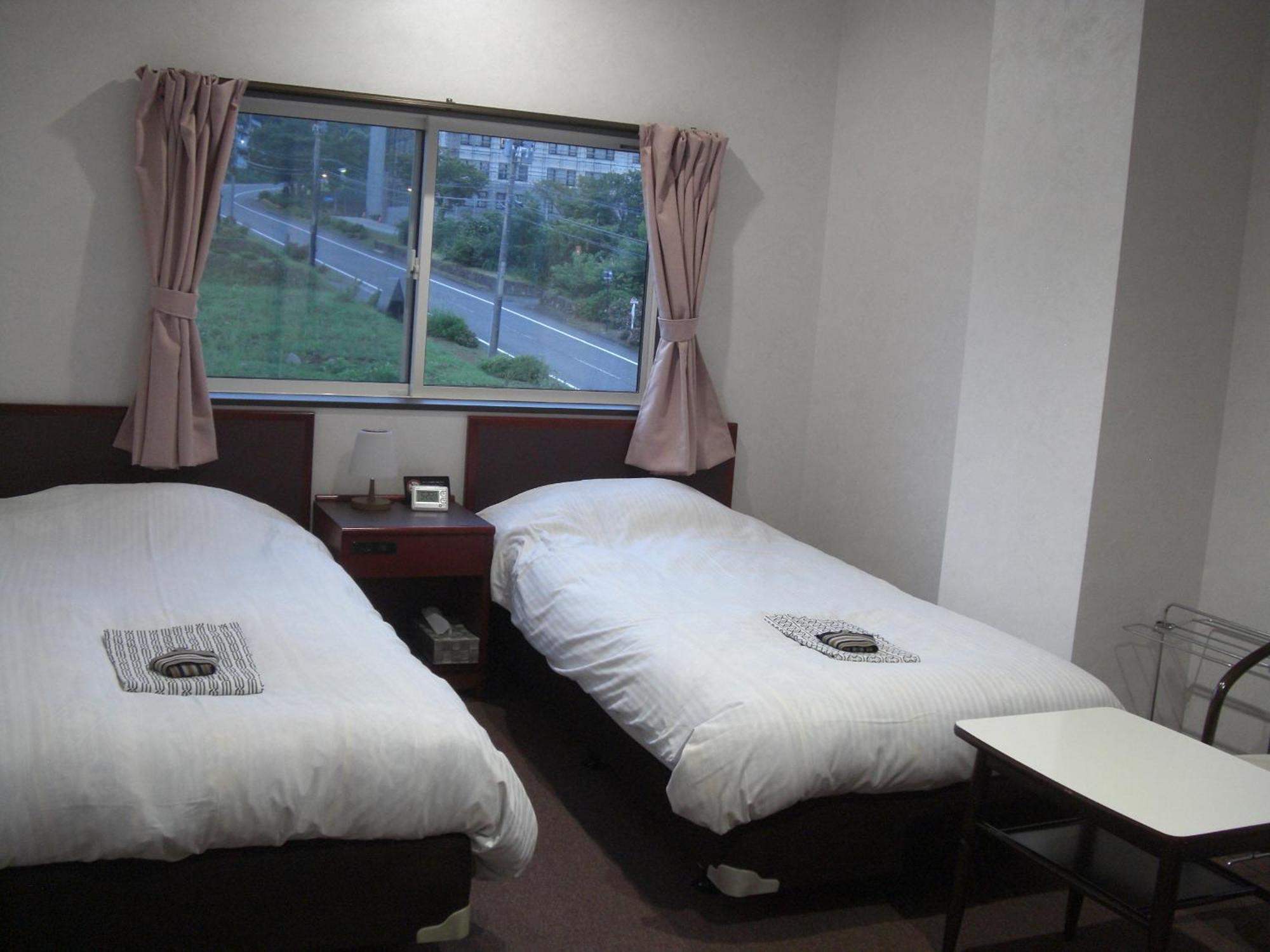 מיוקו Akakura Yours Inn מראה חיצוני תמונה